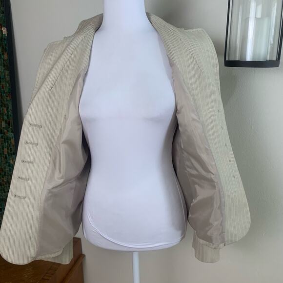 Jones New York Size 6 Blazer Jacket Beige Stripe Career Classic Capsule Wardrobe - Picture 2 of 13